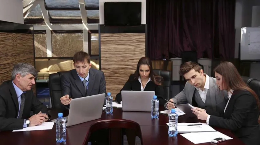 Crisis Juntas Directivas